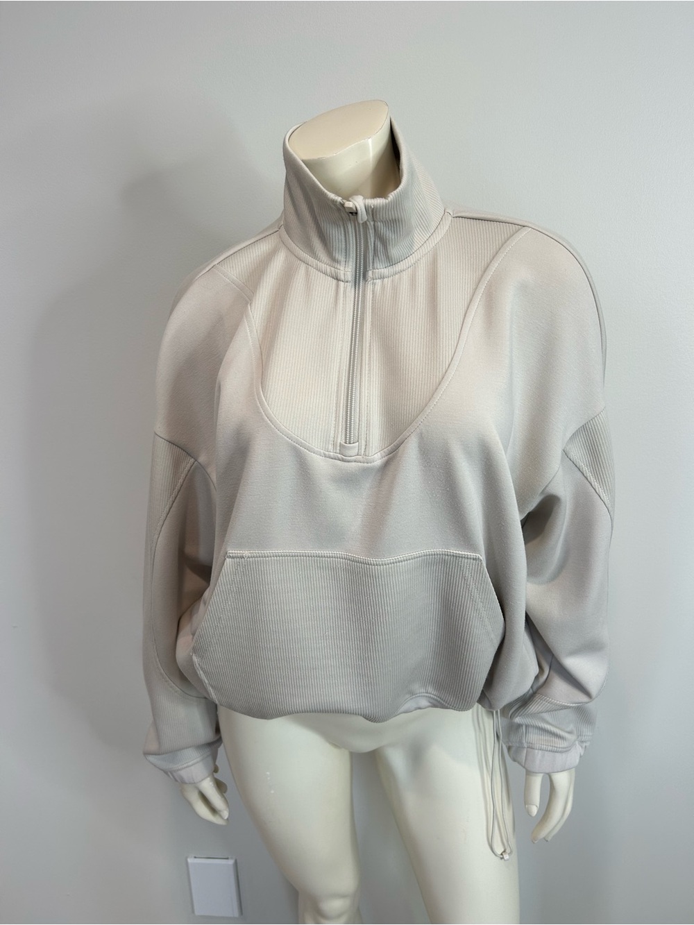Beautiful Spyder Women's Light Grey Half-Zip mock Pullover❤️L